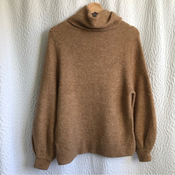 Aritzia Babaton Tan Constant Camel Adichie Sweater Oversized Turtleneck - Picture 6 of 14